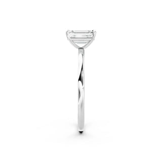 Eleganter Smaragdschliff Verlobungsring aus massivem 950 Platin mit Lab-Diamant