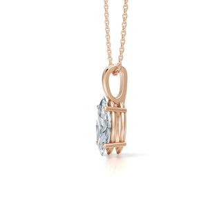 Detailaufnahme: Marquise-Diamant in feiner 14K Roségold-Fassung – feminine Eleganz pur