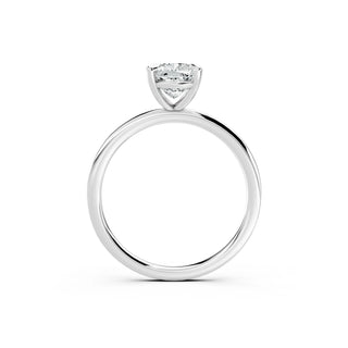 Diana Signature Verlobungsring 950 Platin mit funkelndem Cushion Cut Diamanten