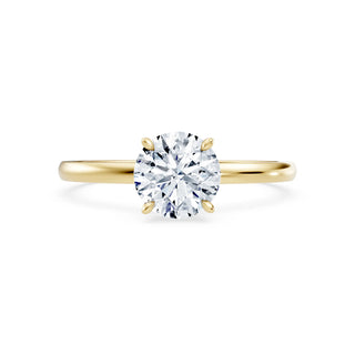 Klassischer Verlobungsring im Round Cut aus 18 K Gelbgold mit Labordiamant – Lisya Jewelry