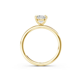 Liora Signature Verlobungsring Gelbgold mit funkelndem ovalen Diamanten