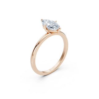 Marquise Cut Verlobungsring aus 18K Roségold mit spitz zulaufendem Diamant – Lisya Jewelry