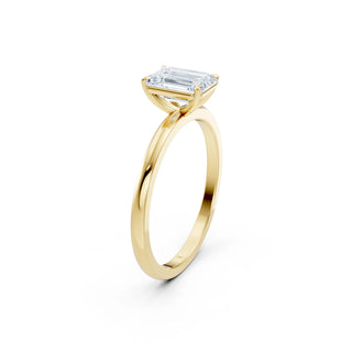 Emerald Cut Verlobungsring 18K Gelbgold mit rechteckigem Labordiamant – Lisya Jewelry