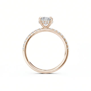 Ovaler Diamant Verlobungsring in 750 Roségold mit Pavé-Ringband und Hidden Halo