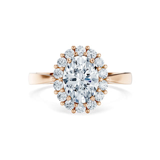 Oval Halo Verlobungsring mit Lab Grown Diamant in 14K/18K Roségold. Perfekte Balance aus warmem Goldton und funkelndem Brillanten-Halo für außergewöhnliche Strahlkraft.