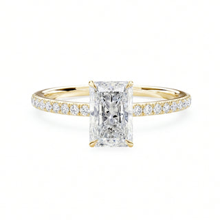 Radiant Diamant Ring aus Gelbgold mit Pavé-Diamanten als moderner Verlobungsring