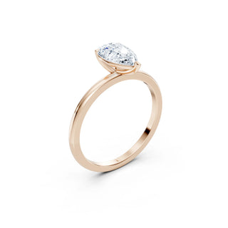Eleganter Verlobungsring in Tropfenform aus 18 Karat Roségold mit Labordiamant – Lisya Jewelry