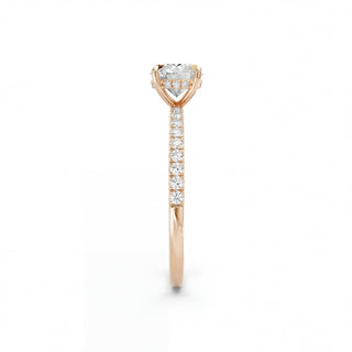 Runder 1 Karat Lab-Grown-Diamant Verlobungsring in 750 Roségold mit Pavé-Schiene und Hidden Halo