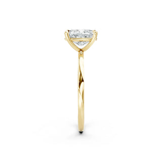 Eleganter Kissenschliff Verlobungsring aus massivem 750 Gelbgold mit Lab-Diamant