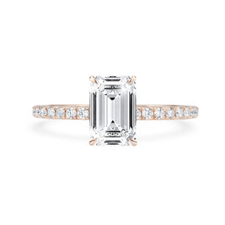 Emerald Cut Verlobungsring in 750 Roségold mit Lab-Grown-Diamant, Pavé-Schiene und Hidden Halo