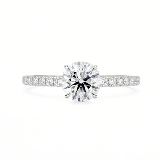 Zea Verlobungsring aus 950 Platin mit rundem Lab-Grown Diamant, Pavé-Schiene und Hidden Halo